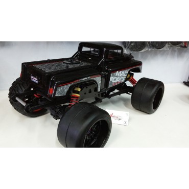 JOGO DE PNEUS SLICK COM RODAS PRETAS ON ROAD PARA MONSTER TRUGGYS KYOSHO MAD FORCE 1/8 SEXTAVADO DE 17mm MAD S138 J